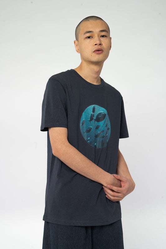 M-STTU755-Fish-Tank-Dark-Heather-Grey-front