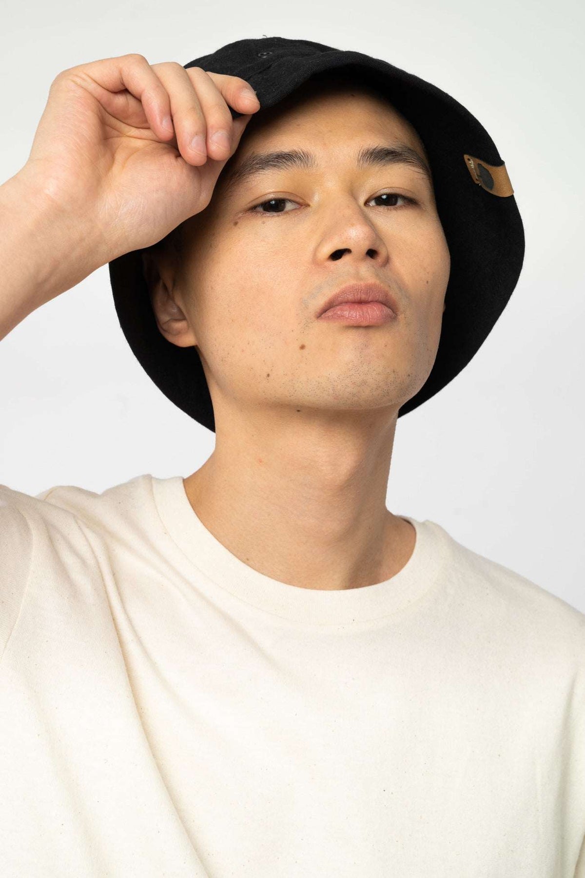 M-STTU755-Standard-T-Shirt-Natural-Raw-Detail2