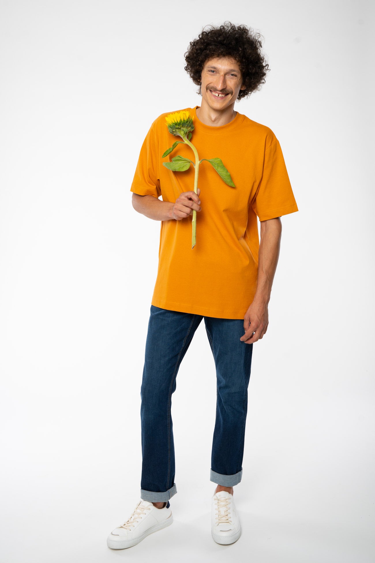 M-STTU788-Relaxed-Fit-Heavy-Weight-T-Shirt-aus-Bio-Baumwolle-Fair-Trade-Klamotten-CYNARI-Day-Fall-Style