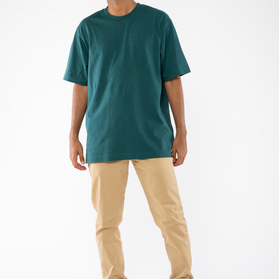 M-STTU788-Relaxed-Fit-Heavy-Weight-T-Shirt-aus-Bio-Baumwolle-Fair-Trade-Klamotten-CYNARI-Glazed-Green-Vorne