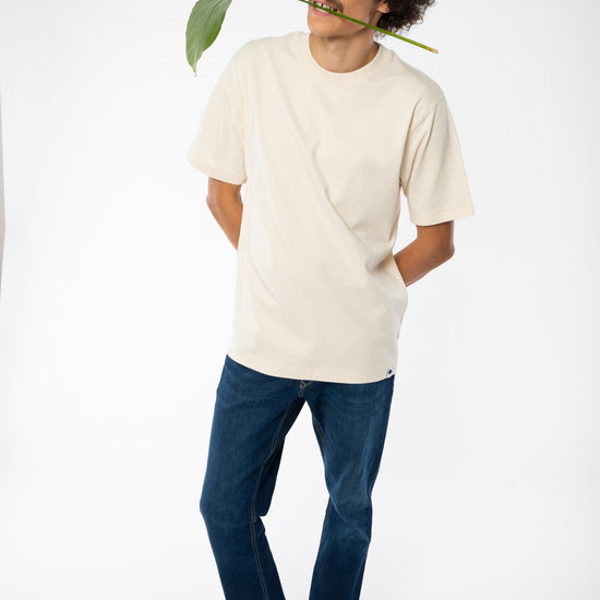 M-STTU788-Relaxed-Fit-Heavy-Weight-T-Shirt-aus-Bio-Baumwolle-Fair-Trade-Klamotten-CYNARI-Natural-Raw-Style