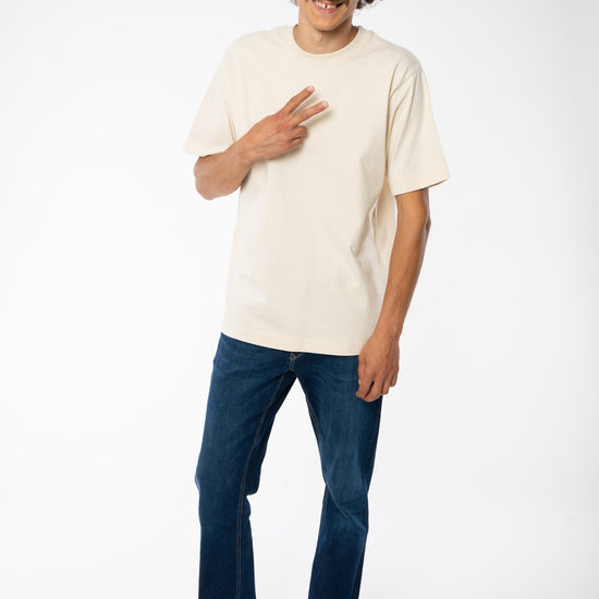M-STTU788-Relaxed-Fit-Heavy-Weight-T-Shirt-aus-Bio-Baumwolle-Fair-Trade-Klamotten-CYNARI-Natural-Raw-Vorne