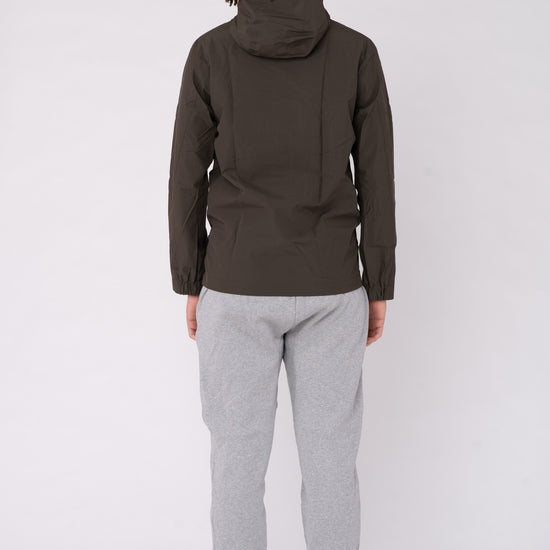 M-TCM3538-NIMBUS-Regenjacke-aus-Recyceltem-Polyester-Fair-Trade-T-Shirt-XENUX-Black-Olive-Green-Vorne24