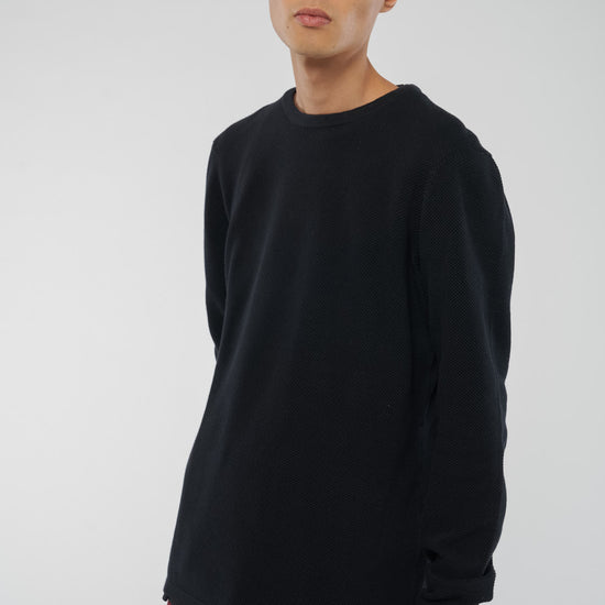 M-Yuva-Strickpullover-Bio-Baumwolle-Black-Vorne