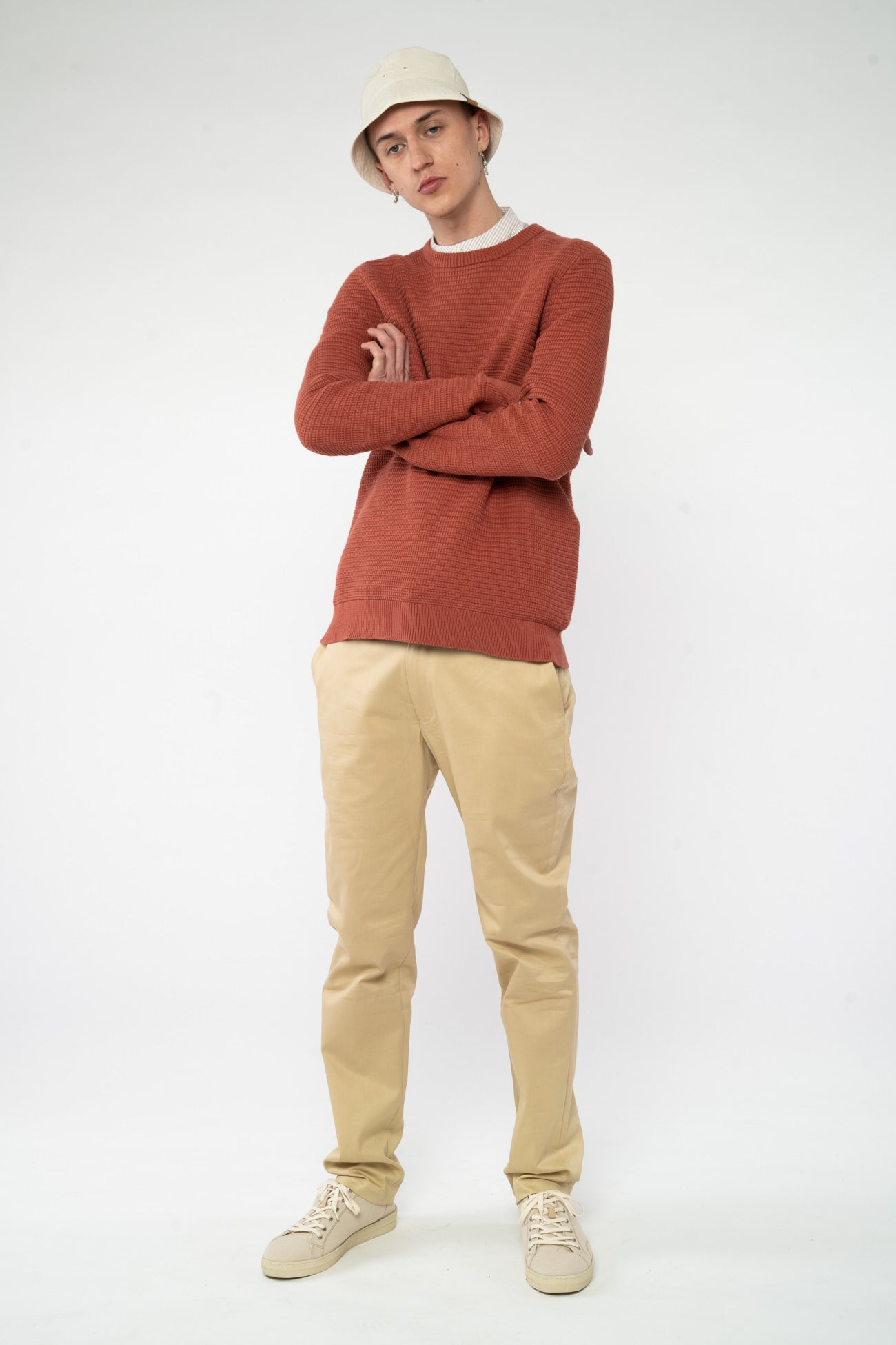 M-mw-252-301-MAGESH-Rippstrickpullover-aus-Bio-Baumwolle-Fair-Gehandelte-T-Shirts-Herren-RESSEN-Henna-Vorne
