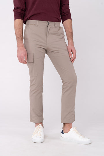 M-mw-rajesh-RAJESH-Cargohose-aus-Bio-Baumwolle-Fairtrade-Kleidung-KHENNER-Taupe-Vorne3