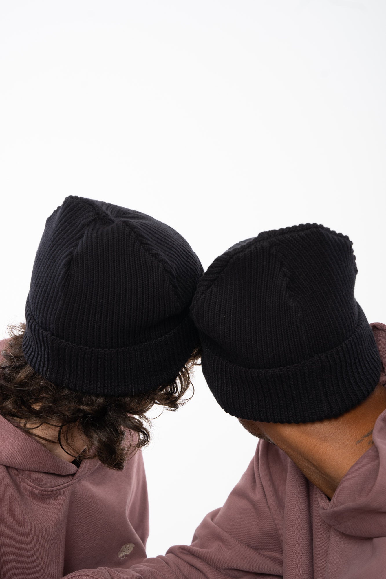 STAU771-fisherman-beanie-aus-bio-baumwolle-fair-Black-Hinten