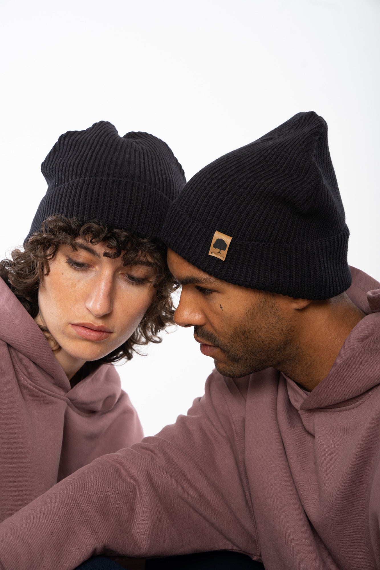STAU771-fisherman-beanie-aus-bio-baumwolle-fair-Black-Seite