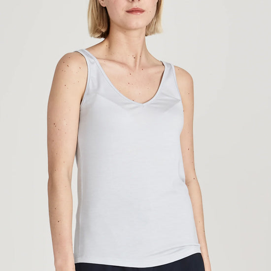 Top_VICTORIA_aus_TENCEL_Lyocell-Top-GB1411-Misty_Blue_Tencel_994de039-b580-4f57-a904-87f02133c42b_1600x