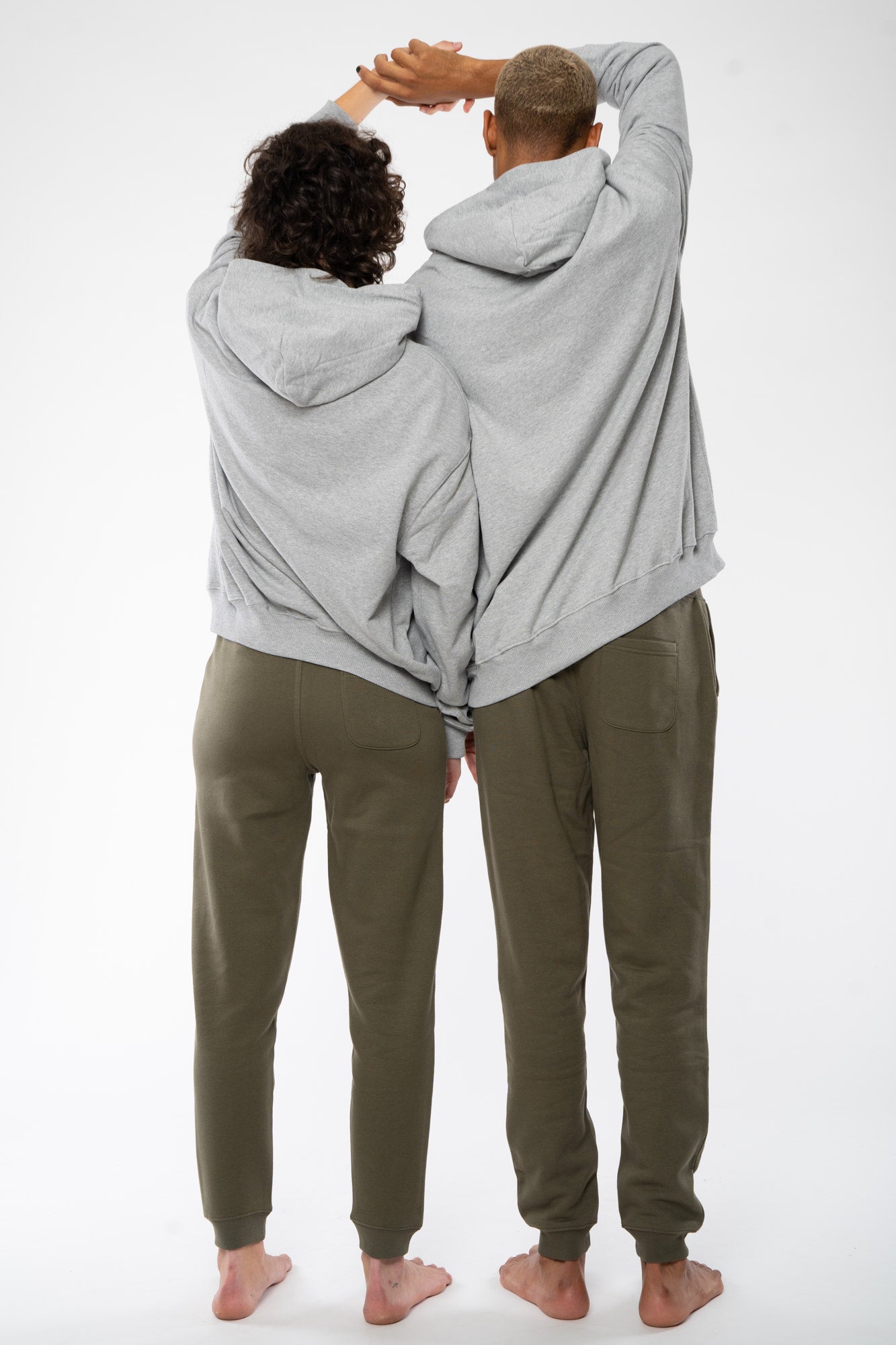 U-STSU797-Oversized-Boxy-Hoodie-aus-Bio-Baumwolle-Faire-Trade-Kleidung-PONDELEY-Heather-Grey-Hinten