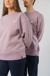 U-STSU857-Boxy-Sweatshirt-aus-Bio-Baumwolle-Fair-Produzierte-Mode-Unisex-NALU-Lilac-Petal-Vorne5