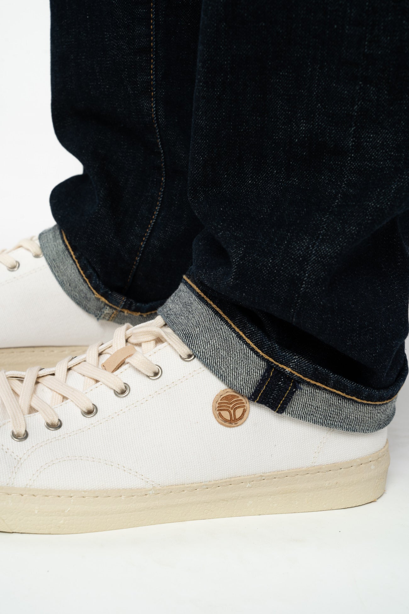 W-1-1-LIFE-Laessige-Sommer-Schuhe-aus-Recycelte-Materialien-Fairtrade-Online-Shop-Frauen-LIFE-Sabia-Detail