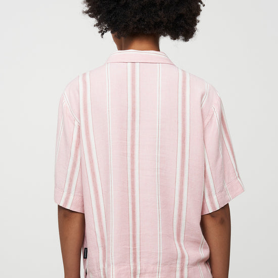 W-104007-PILEA-Gestreiftes-Shirt-aus-ECOVERO-Fair-Trade-Mode-Online-Frauen-RENKAR-Rose-701_3