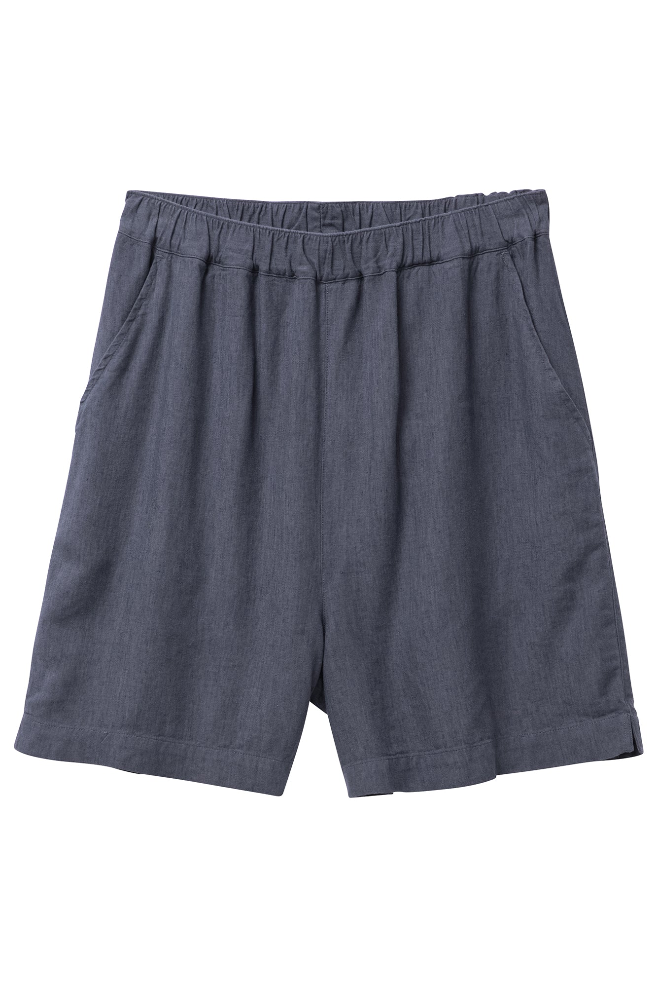 W-106027-FIR-Shorts-aus-ECOVERO-Online-Mode-Shop-BENKK-Dove-Blue-Vorne5