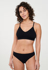 W-108001-KALMIA-Bralette-aus-Bio-Baumwolle-Naturtextilien-YUSIALE-Black-Vorne1