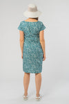 W-2070f-Ikatty-Linen-Kleid-aus-Leinen-Bio-Baumwolle-Online-Mode-Shop-Frauen-ALIDIA-Blau-Vorne1