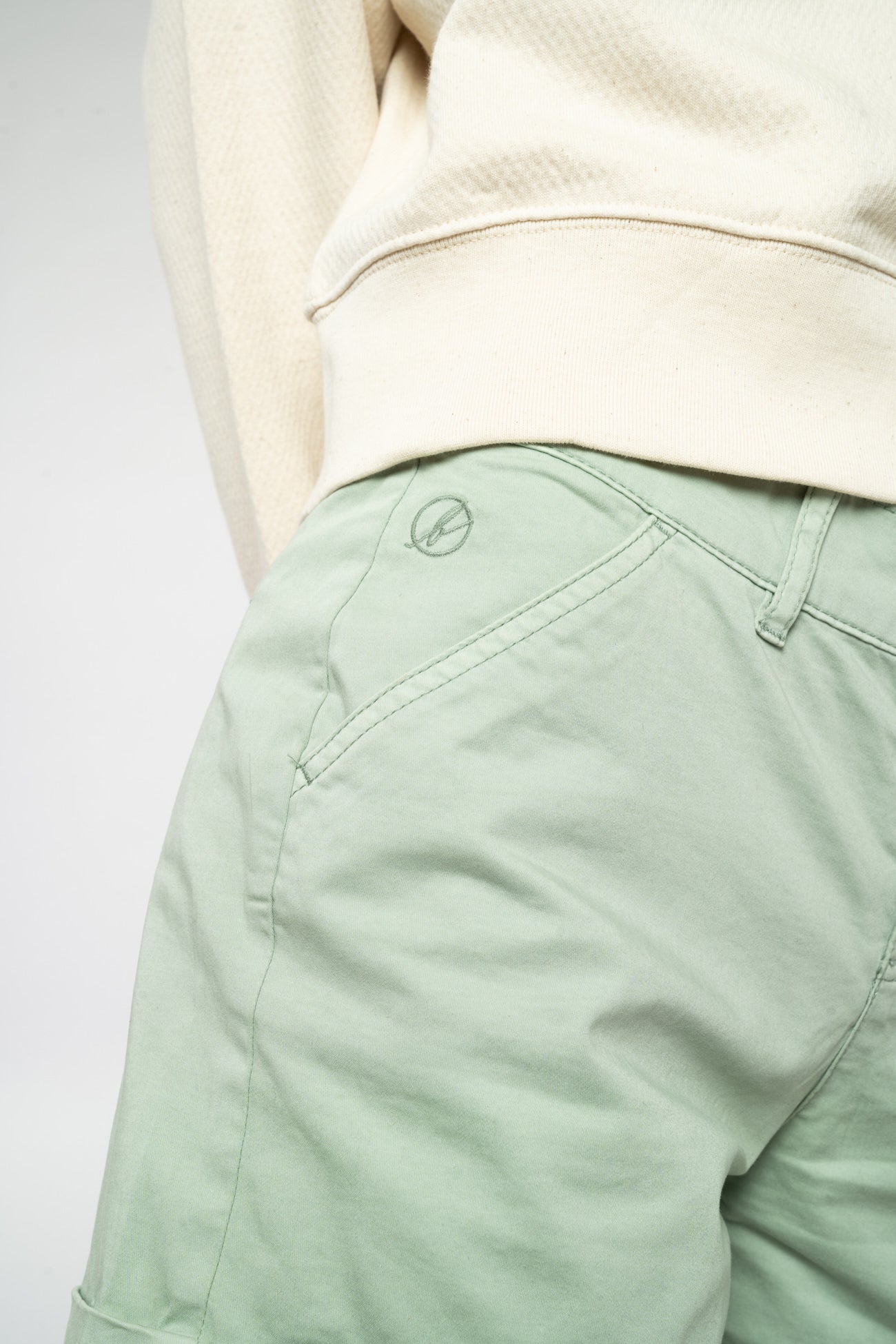 W-2248f-Green-side-2
