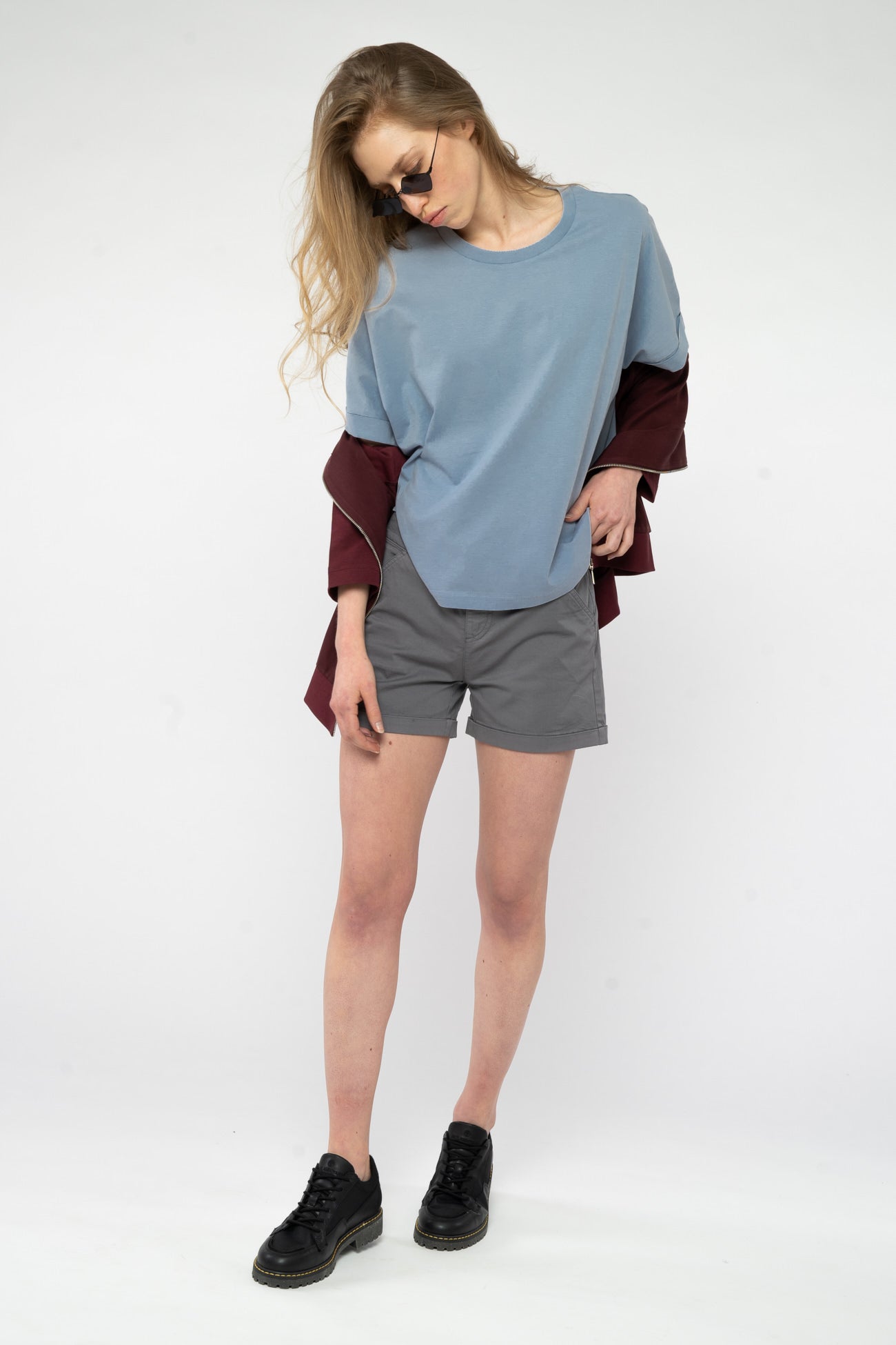 W-2249f-Grey-front