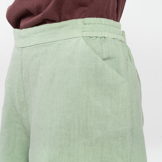 W-2250f-Leinen-Shorts-aus-Leinen-Mode-Fair-Produziert-Frauen-FAMOJI-Green-Detail