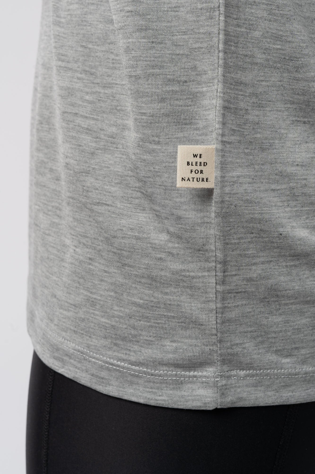 W-365-TENCEL-TM-Longsleeve-Damen-aus-Bio-Baumwolle-TENCEL-TM-Mode-Online-Shop-Grey-Melange-Detail