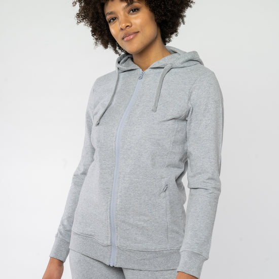 W-63241-LAMINA-Kapuzenjacke-aus-Bio-Baumwolle-Oeko-Mode-Frauen-ZELENKA-Grey-Melange-Vorne