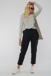 W-63546-JACKY-Hose-aus-Bio-Baumwolle-Produktionsschritte-Bio-Kleidung-Frauen-HOVENIA-Black-Style