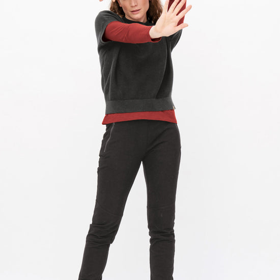 W-63879-HILLA-Longsleeve-Shirt-aus-Bio-Baumwolle-Kleidung-Bio-Baumwolle-MITROBELL-Burnt-Brick-Vorne4