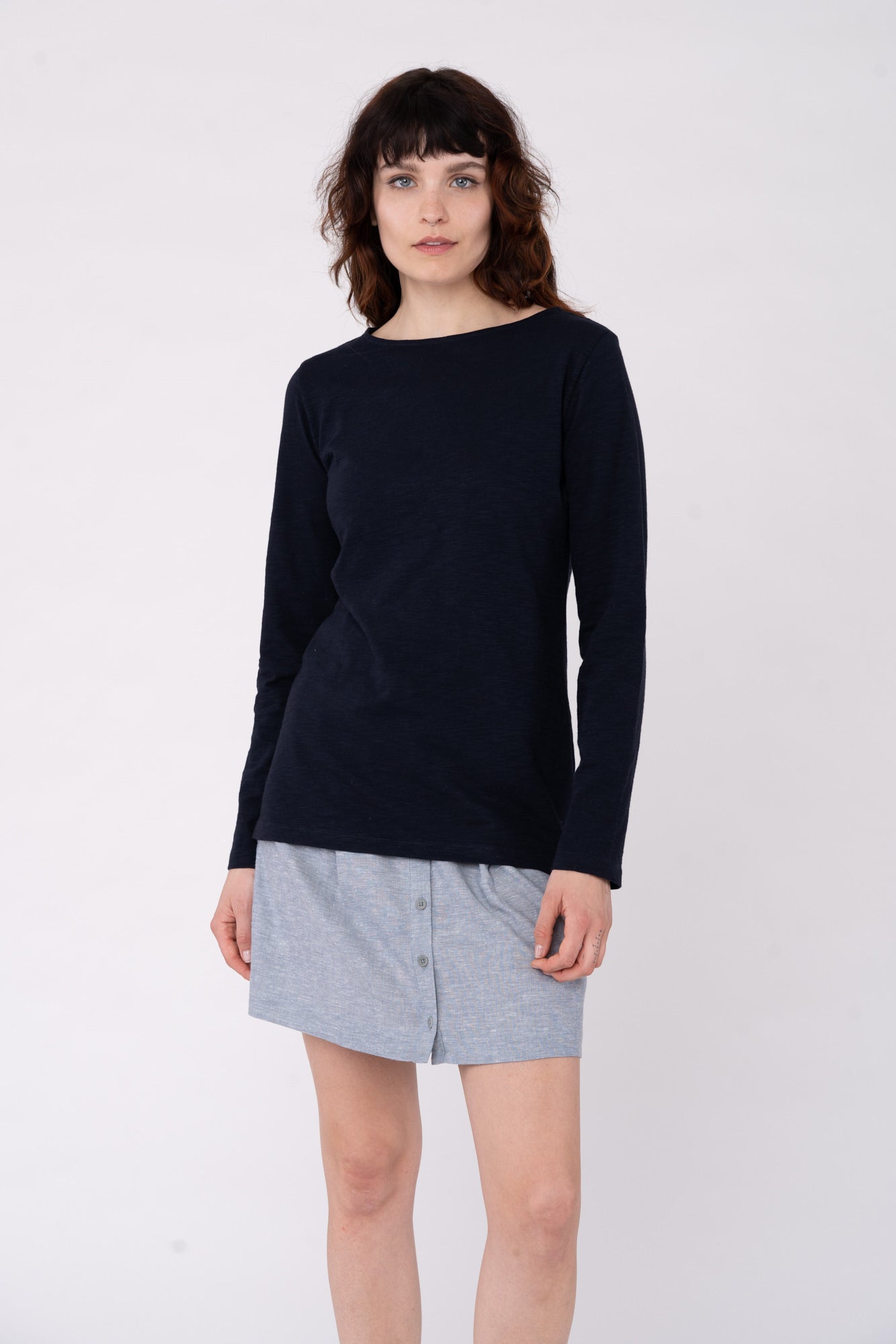W-63879566-Longsleeve-Blue-HILLA2