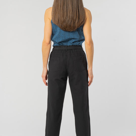W-66517-Legere-Sommerhose-aus-Bambus-Bio-Baumwolle-Mode-Bio-Fair-Frauen-LUCIDA-Black-Vorne1