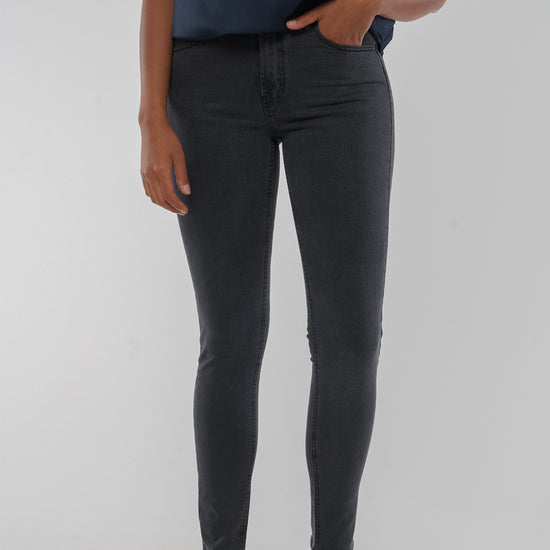 W-890t-Black-Washed-Jeans-Tencel