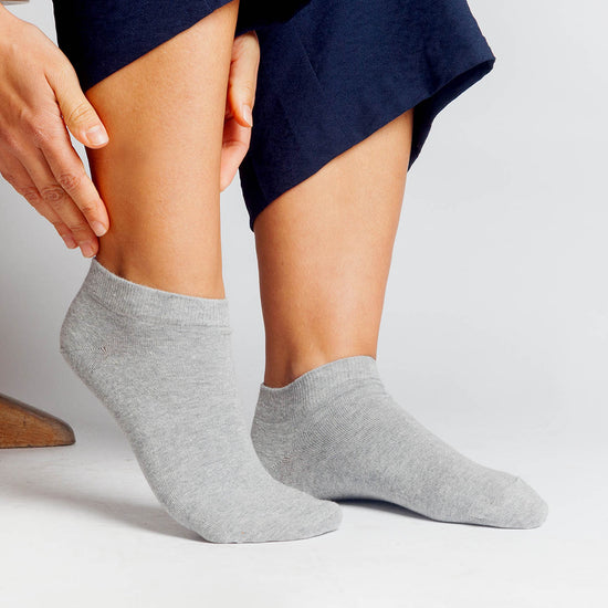 W-9303-Fair-Trade-Bio-Halbsocken-S-ckchen-Damen-Grau-Detail-4