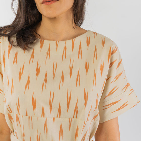 W-A007UE-Christabel-Ikat-Dress-aus-Bio-Baumwolle-Oeko-Mode-Frauen-SCOTIA-Fog-and-Autumn-Leaf-Vorne5