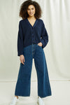 W-A301UE-NY1-Jasmine-Cardigan-aus-Bio-Baumwolle-Online-Shop-Mode-Frauen-LINDERA-Navy-Vorne_1