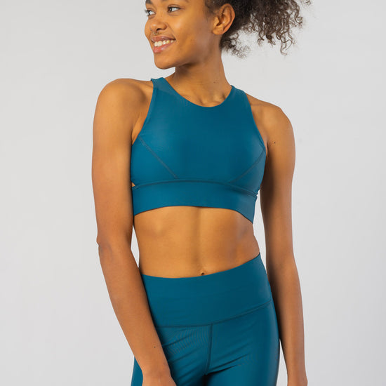 W-BE022-Walk-Free-Yoga-Bustier-aus-ECONYL-Mode-Fair-Produziert-Frauen-DURA-Fern-Vorne2