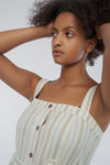 W-C057UG-Rena-Gestreifter-Jumpsuit-aus-Bio-Baumwolle-Fairtrade-Klamotten-Frauen-MEREVI-Stone-Stripe-Vorne20290