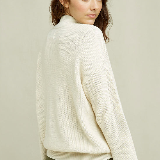 W-Cody-Jumper-aus-Bio-Baumwolle-Faire-Trade-Cream-White-Hinten