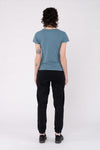 W-DH216OEB-Legeres-T-Shirt-aus-Hanf-Bio-Baumwolle-Faire-Klamotten-CAMBRENA-Midnight-Blue-Vorne1