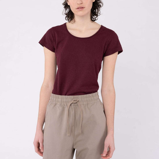 W-DH216OEB-Legeres-T-Shirt-aus-Hanf-Bio-Baumwolle-Faire-Klamotten-CAMBRENA-Rioja-Vorne2