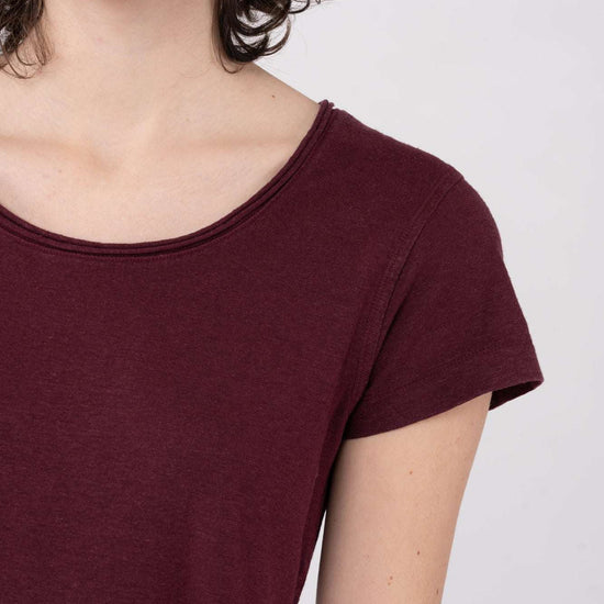 W-DH216OEB-Legeres-T-Shirt-aus-Hanf-Bio-Baumwolle-Faire-Klamotten-CAMBRENA-Rioja-Vorne3