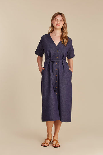 W-E054UJ-INDIA-Kleid-aus-Bio-Baumwolle-Mode-Fair-Produziert-MENGATTA-Navy-Vorne2
