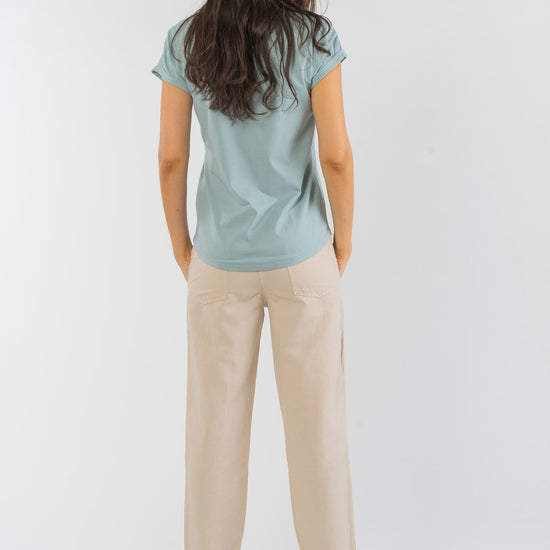 W-EP16-Rolled-Sleeve-T-Shirt-aus-Bio-Baumwolle-Fair-Clothes-Frauen-CALVINE-Slate-Green-Vorne1