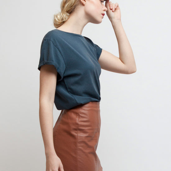 W-EP16-Vintage-Frauen-T-Shirt-Rolled-Sleeve-Stone-Washed-Denim-Detail
