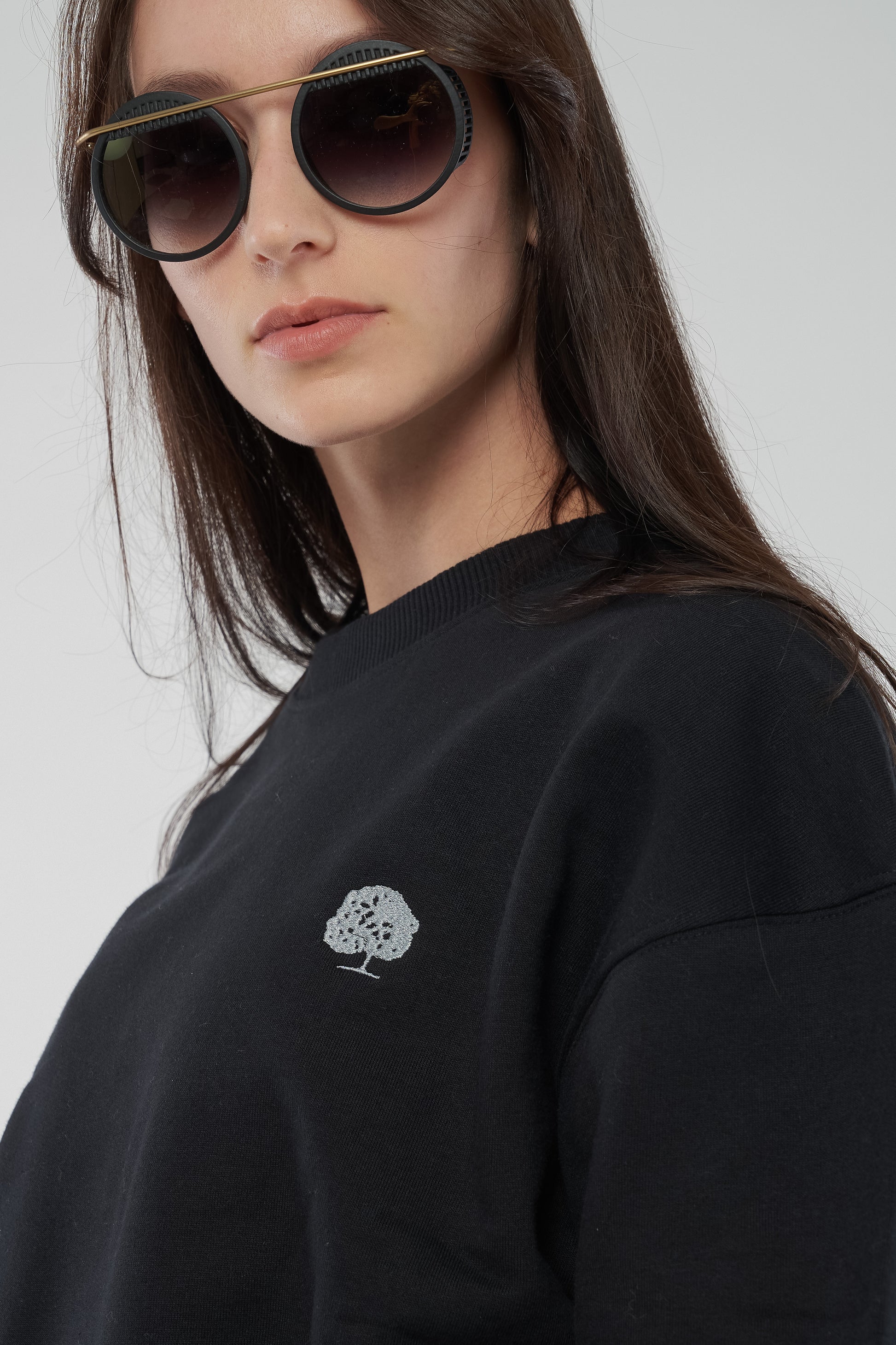W-EP64-Damen-Sweatshirt-Pullover-mit-Raglanaermeln-aus-Bio-Baumwolle-Faire-Siegel-Kleidung-Frauen-THAPSEY-Black-Detail