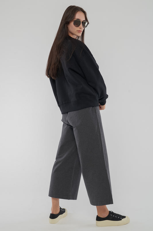 THAPSEY Sweatshirt für Damen aus Bio Baumwolle in Black, Rückansicht