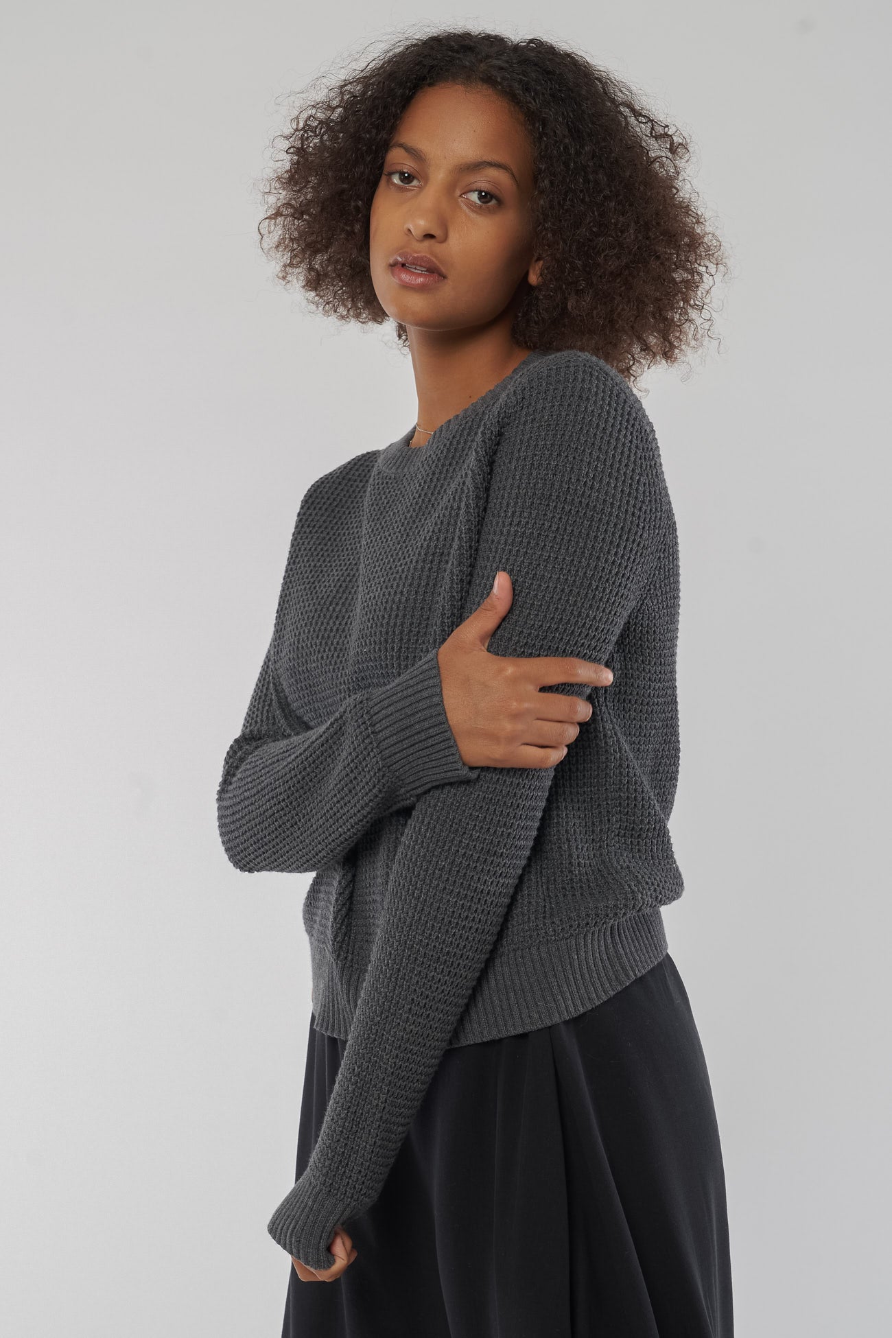 W-Frauen-Crew-Sweater-Heather-Dark-Vorne