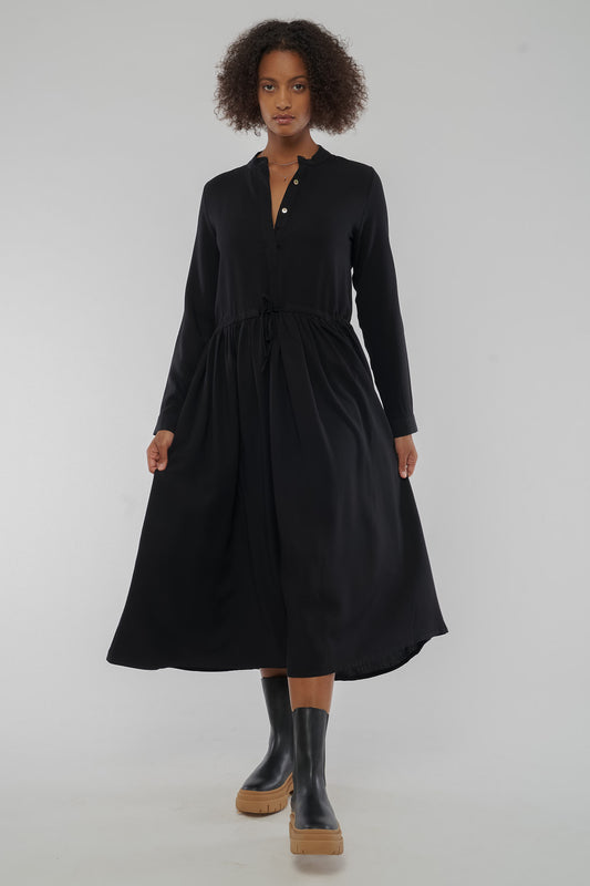 W-GB1246-Marina-Kleid-aus-TENCEL-Kleidung-Fairtrade-Herren-SEGRO-Black-Vorne