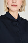 W-GB1336-COSIMA-Bluse-aus-Tencel-Fair-Trade-Online-Shop-Frauen-LINAREM-Midnight-Blue-Detail3