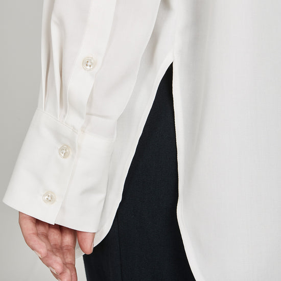W-GB1336-COSIMA-Bluse-aus-Tencel-Fair-Trade-Online-Shop-Frauen-LINAREM-Undyed-Detail2