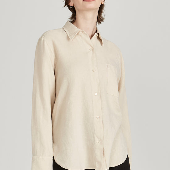 W-GB1340-PAM-Hemd-aus-Leinen-Nachhaltige-Mode-Frauen-MASVIDE-Beige-Vorne2