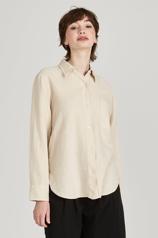 W-GB1340-PAM-Hemd-aus-Leinen-Nachhaltige-Mode-Frauen-MASVIDE-Beige-Vorne2